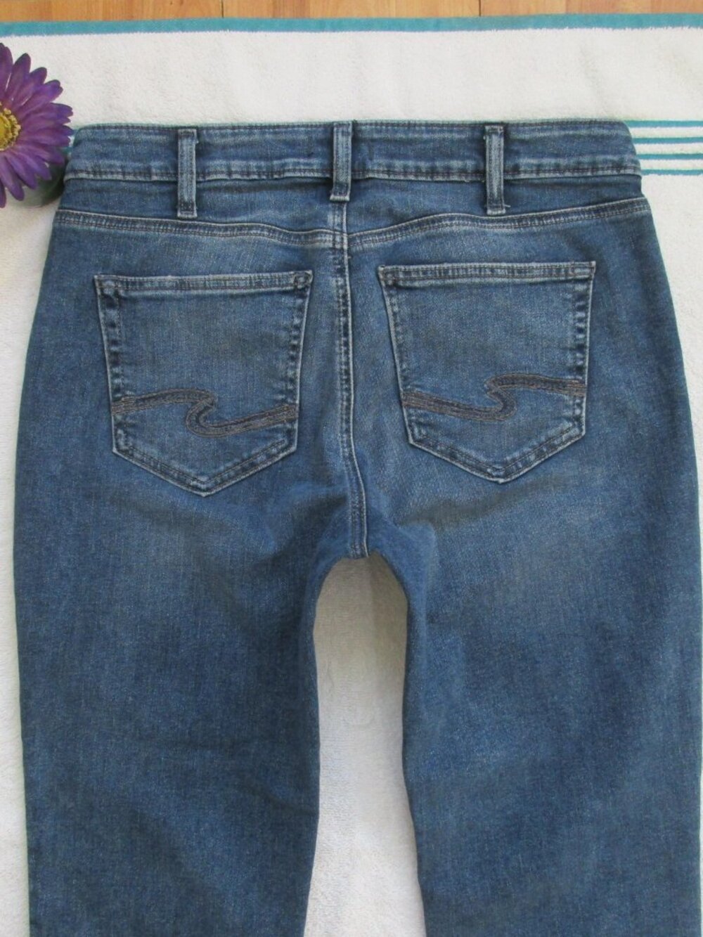 SILVER Jeans Size 34 SUKI Capri Denim - Picture 3 of 8